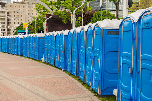 Best Portable Restroom Servicing (Cleaning and Restocking)  in Bouse, AZ